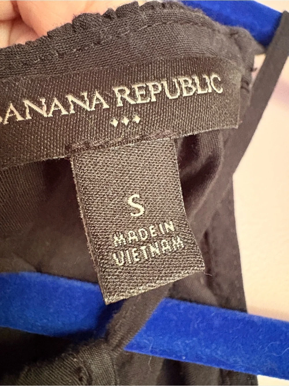 ❤️Banana Republic Black Maxi Dress with Ruffled Hem